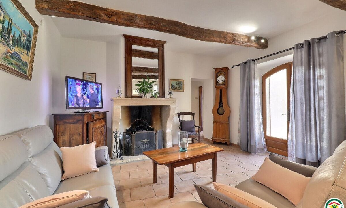 Photo of Livingroom in Plaisians