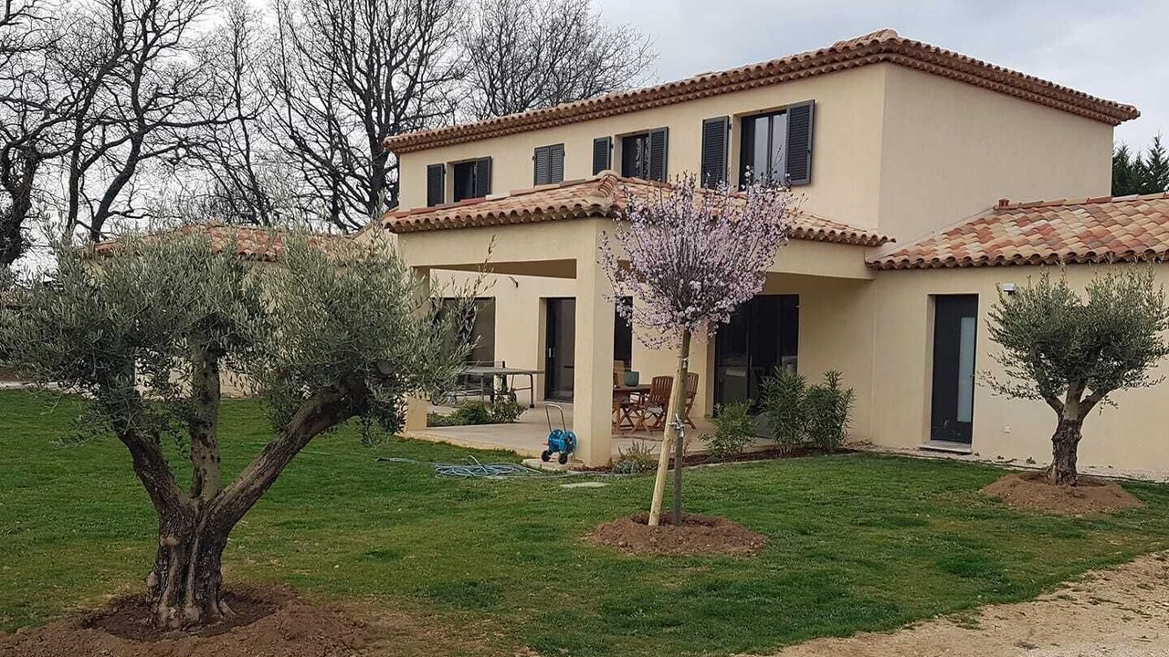 Photo of Outdoor in Cabries