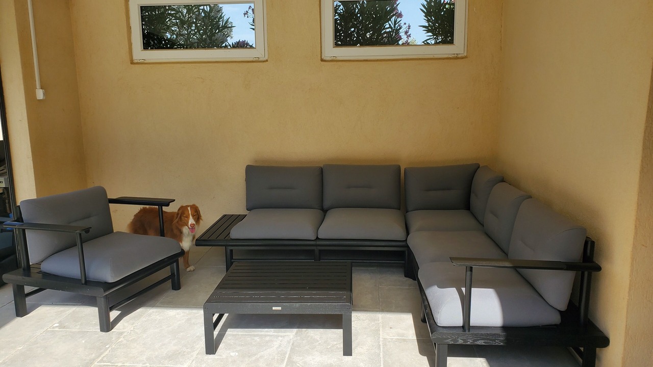 Photo of Outdoor in Cabries