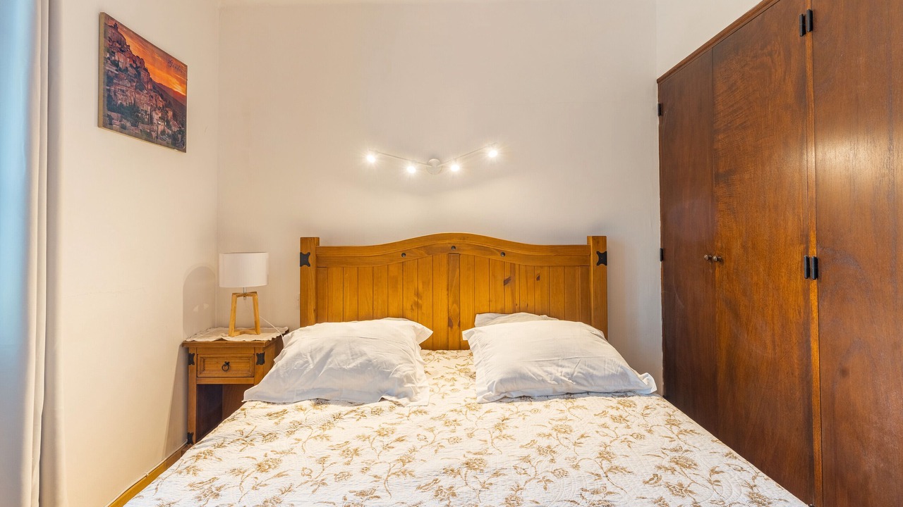 Photo of Bedroom in Lioux