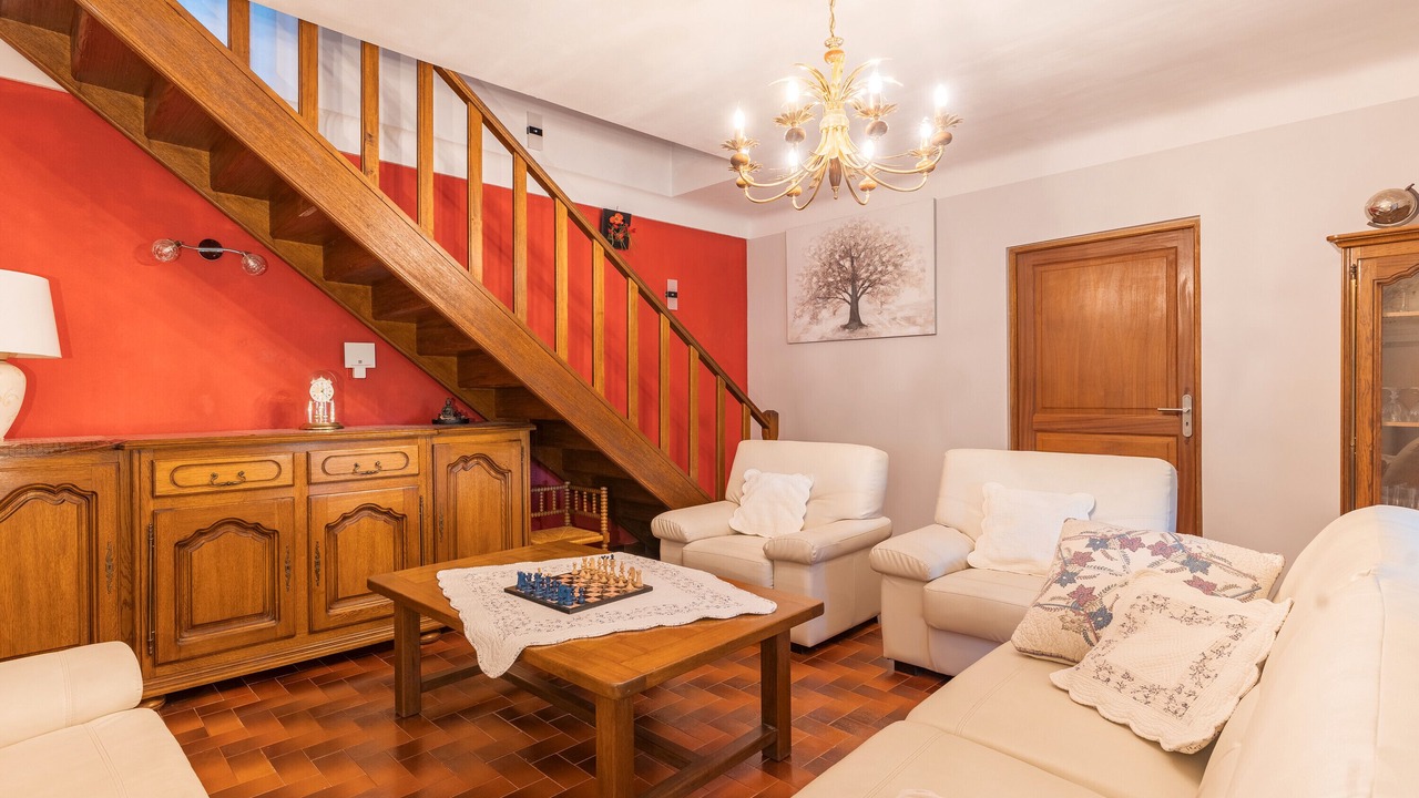 Photo of Livingroom in Lioux