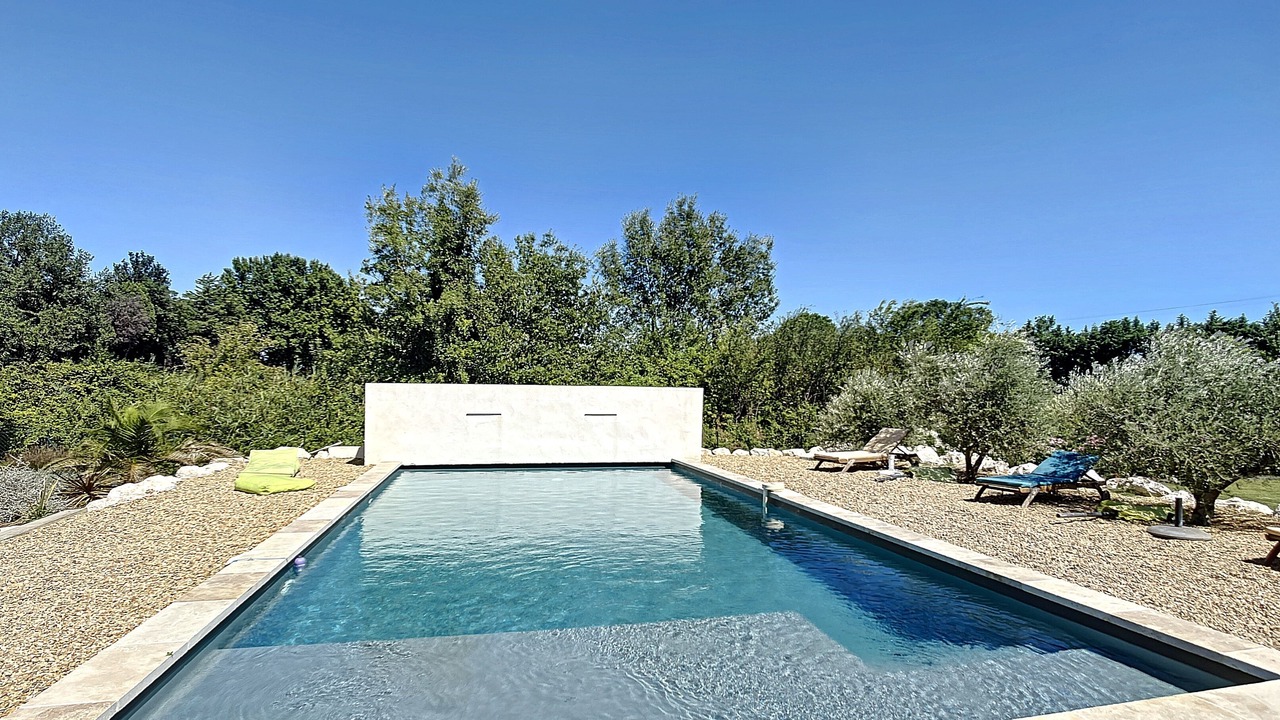 Photo of Outdoor in Noves