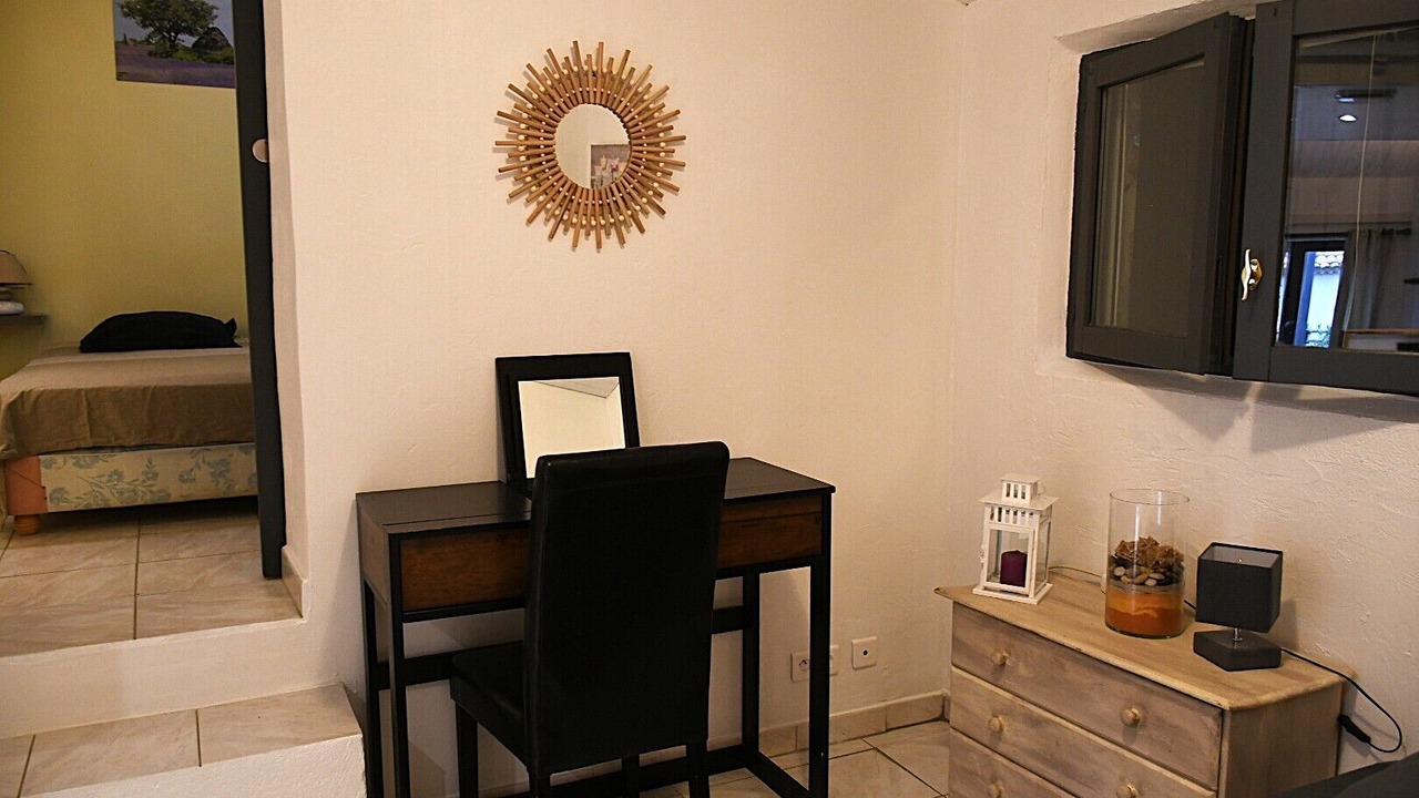 Photo of Bedroom in Lioux