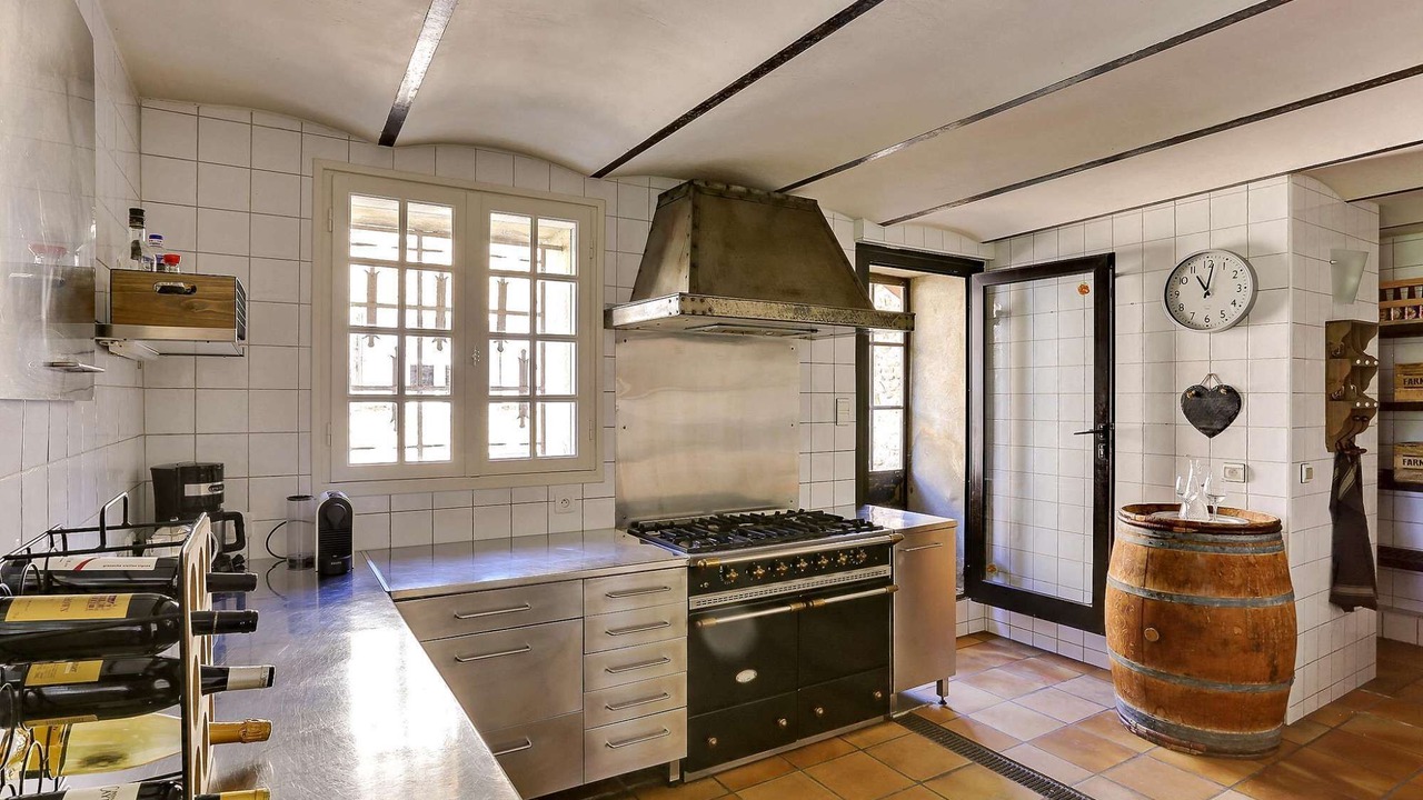 Photo of Kitchen in Entraigues-sur-la-Sorgue