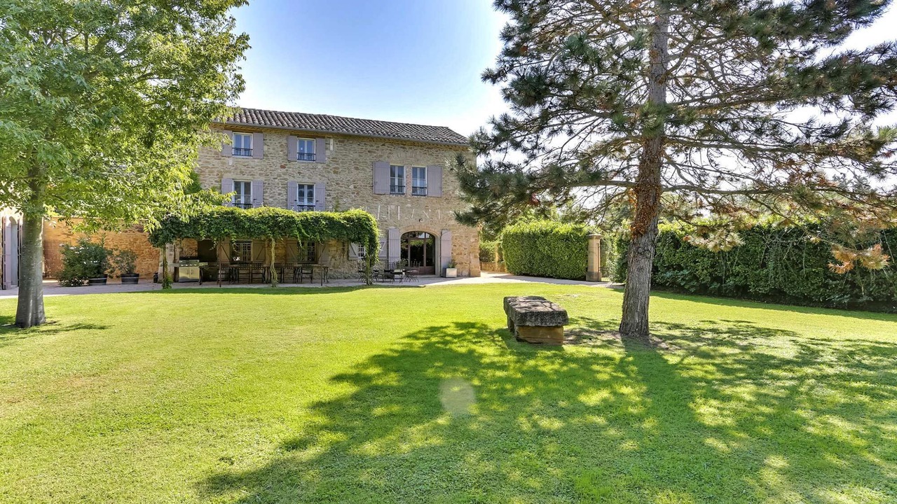 Photo of Outdoor in Entraigues-sur-la-Sorgue