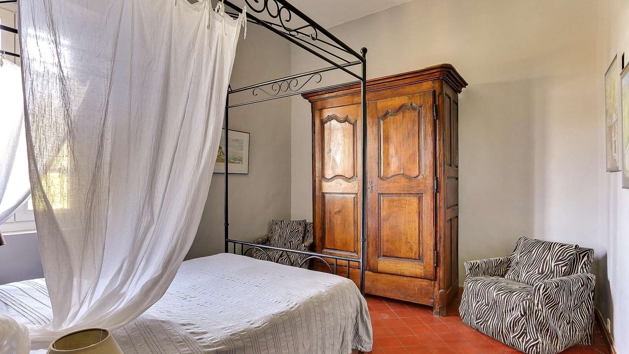 Photo of Bedroom in Entraigues-sur-la-Sorgue