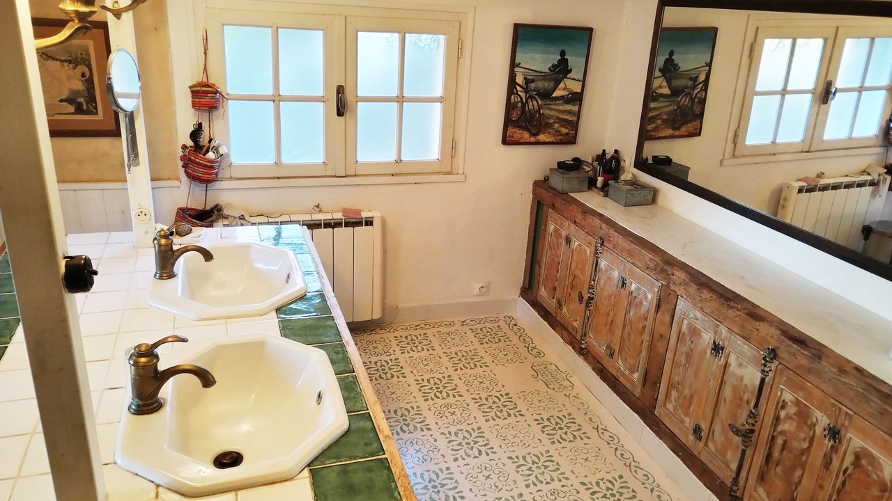 Photo of Bathroom in Monteux