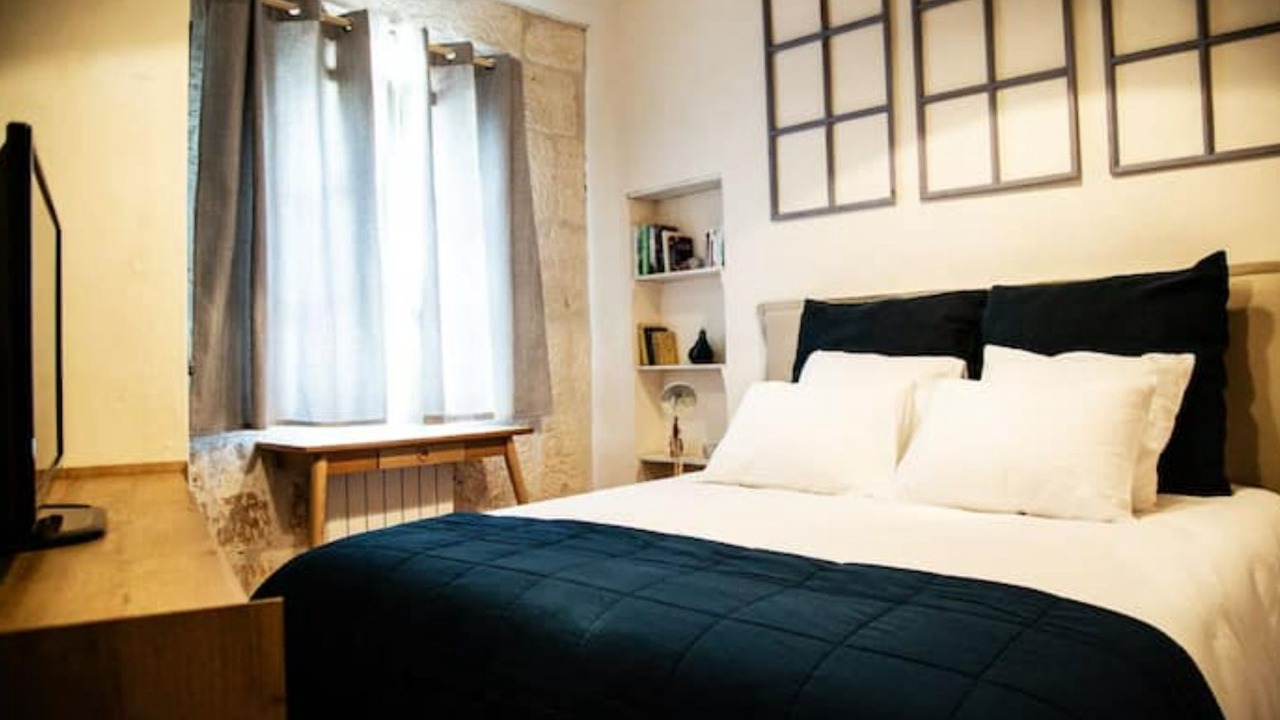 Photo of Bedroom in Maussane