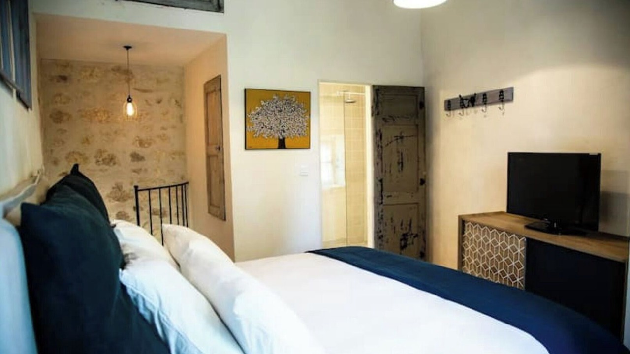 Photo of Bedroom in Maussane