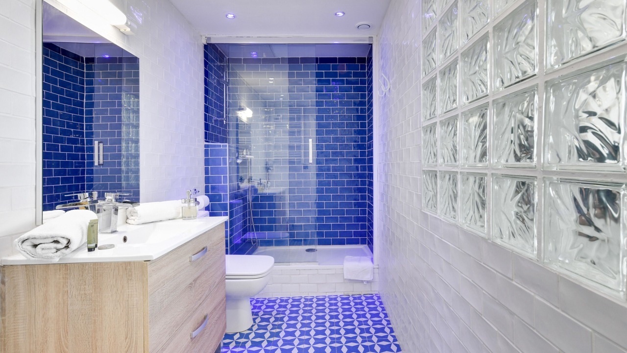 Photo of Bathroom in Noailles