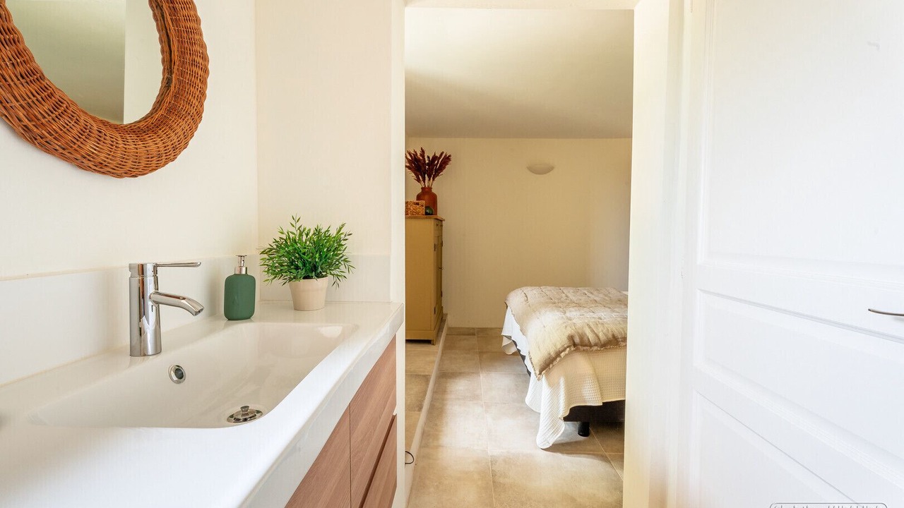 Photo of Bedroom in Valreas