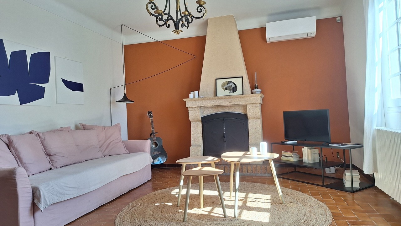 Photo of Livingroom in Beaucaire