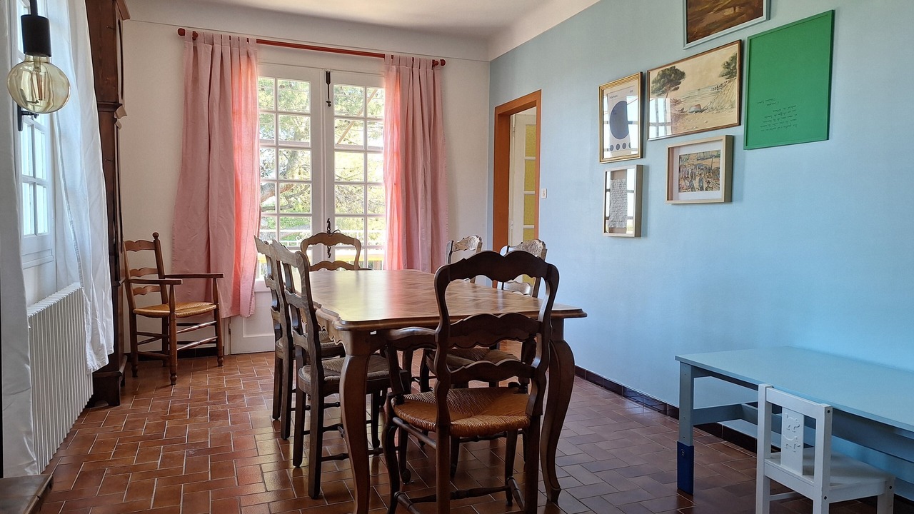 Photo of Others in Beaucaire