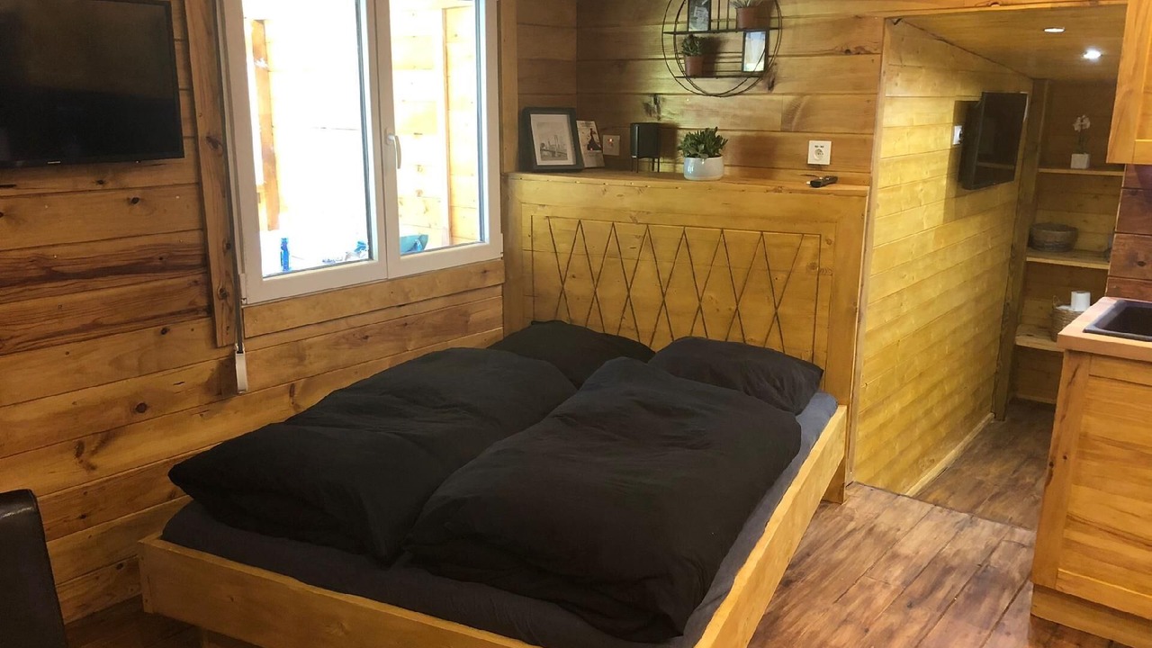 Photo of Bedroom in Camaret-sur-Aigues