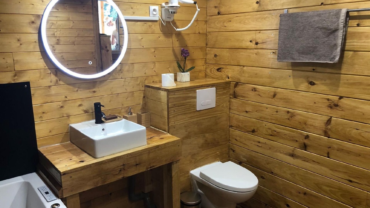 Photo of Bathroom in Camaret-sur-Aigues