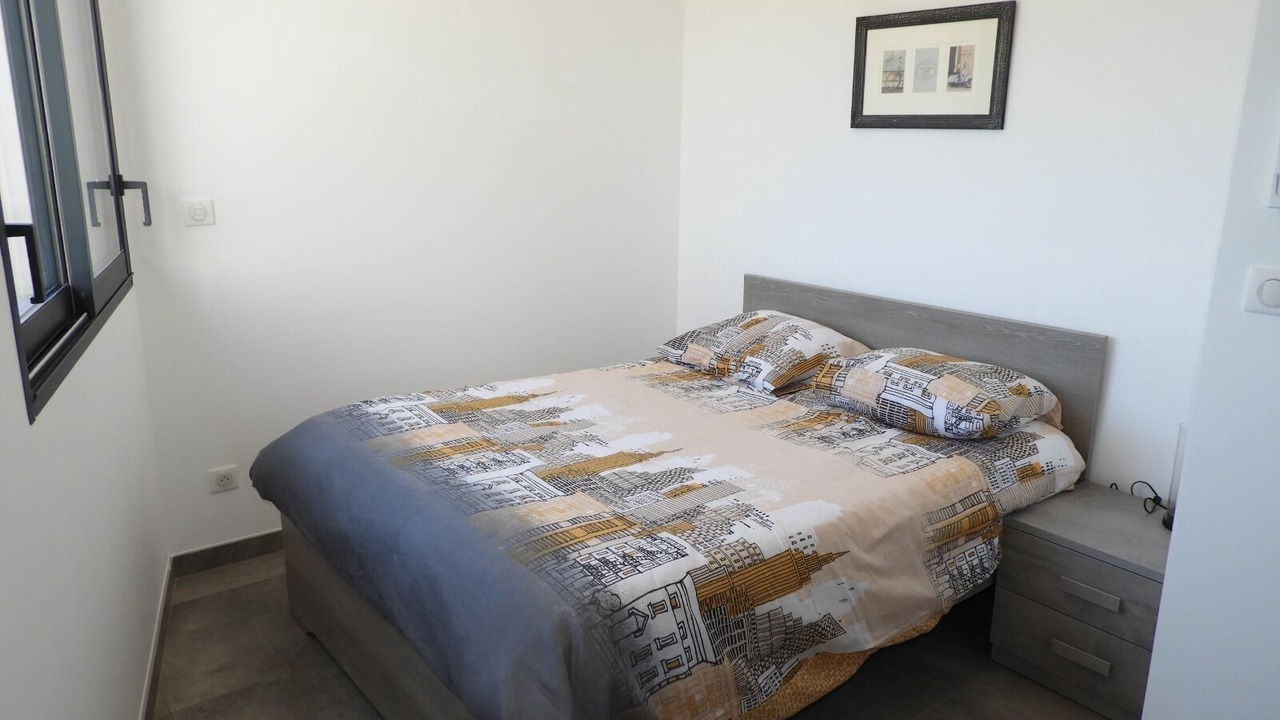 Photo of Bedroom in Cuers