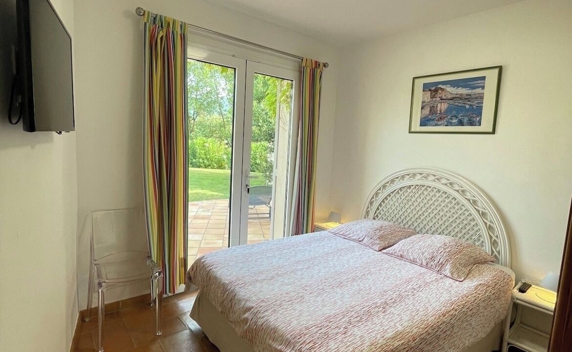 Photo of Bedroom in Cogolin