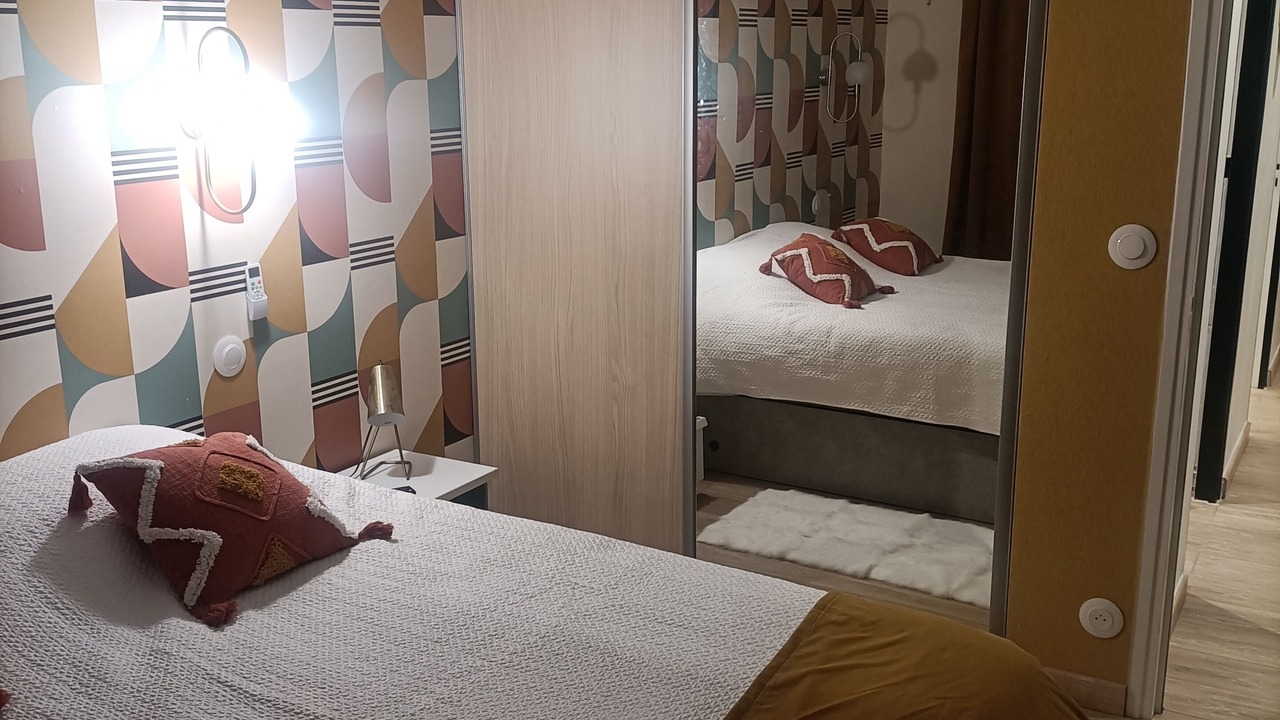 Photo of Bedroom in Flayosc