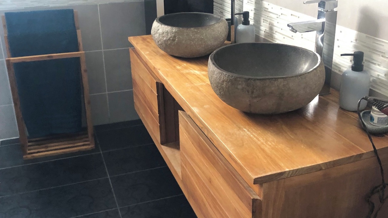 Photo of Bathroom in La Valette-du-Var