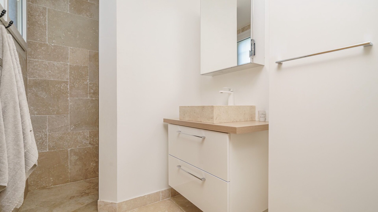 Photo of Bathroom in Cabries