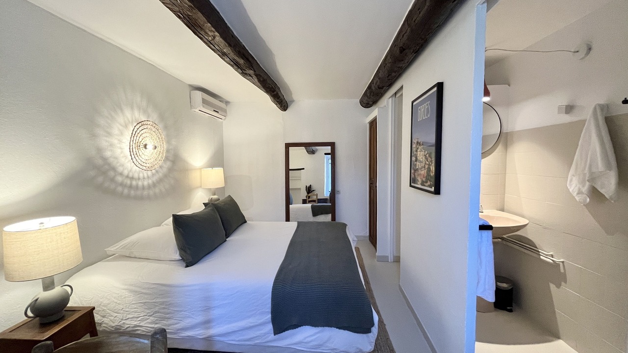 Photo of Bedroom in Venasque