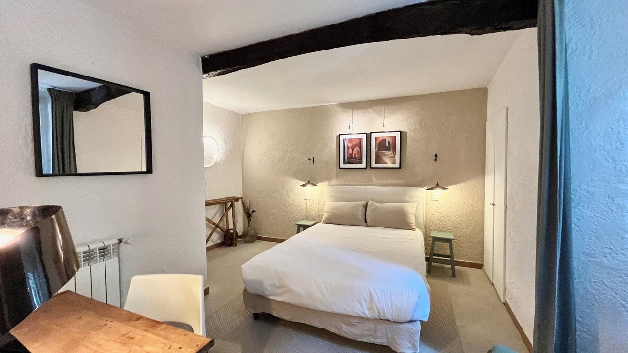 Photo of Bedroom in Venasque