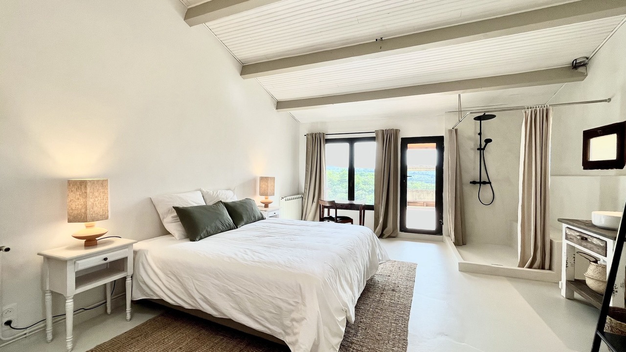 Photo of Bedroom in Venasque
