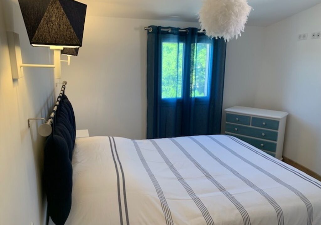 Photo of Bedroom in Aups