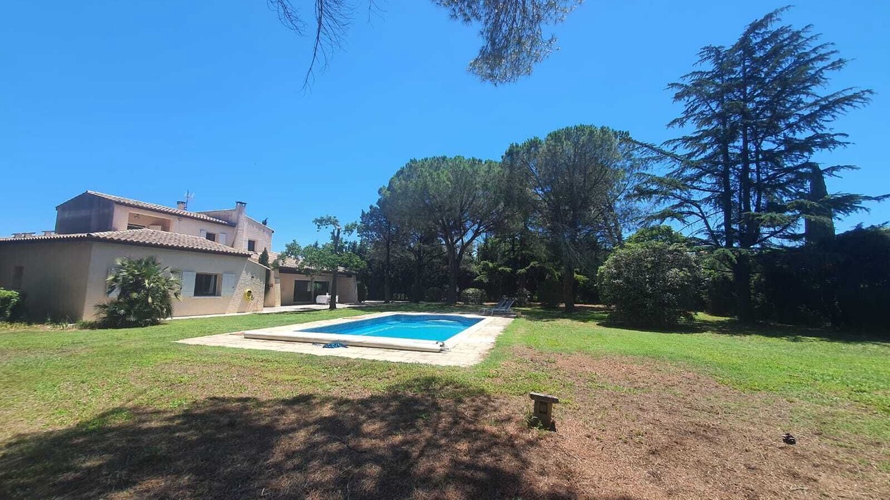 Photo of Outdoor in Garons