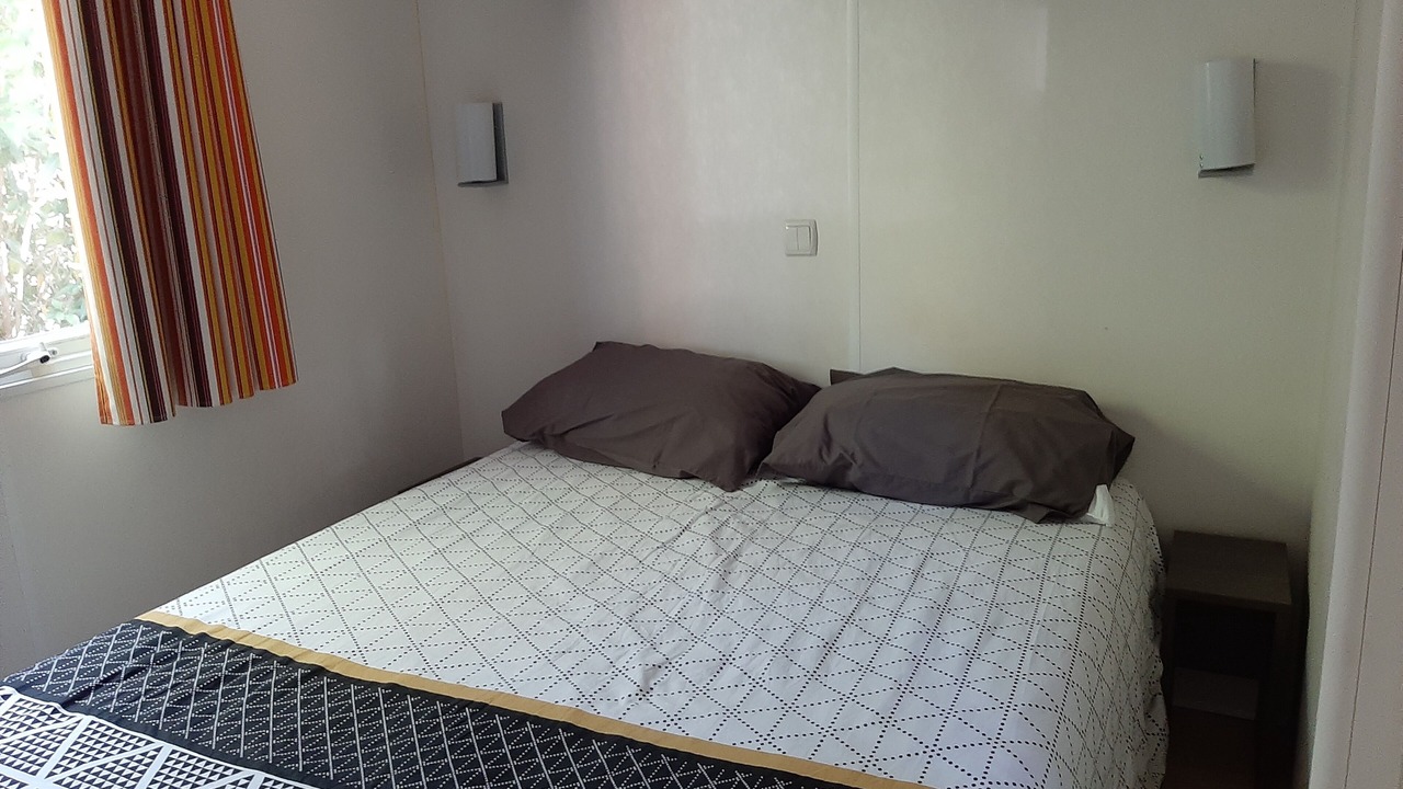 Photo of Bedroom in La Roque-d'Antheron
