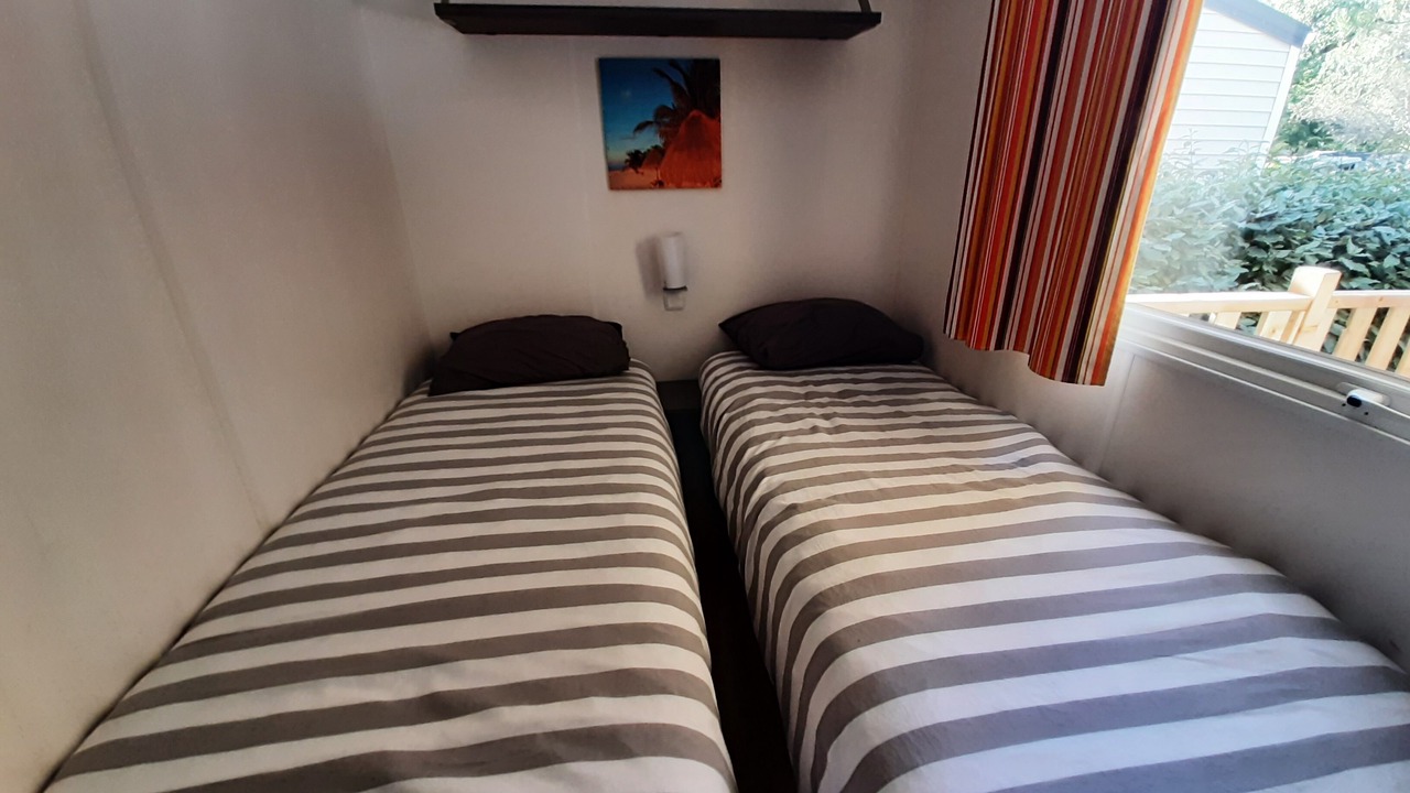 Photo of Bedroom in La Roque-d'Antheron