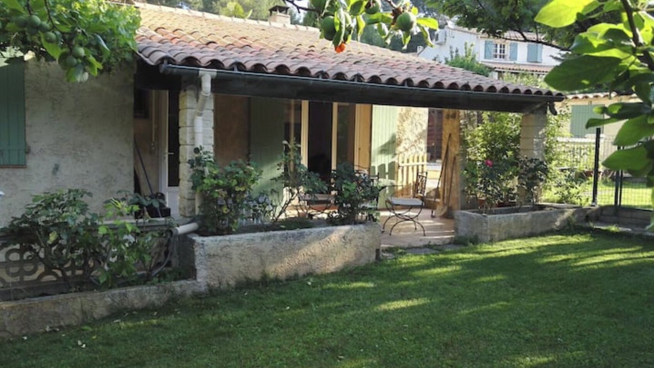 Photo of Outdoor in Meyrargues