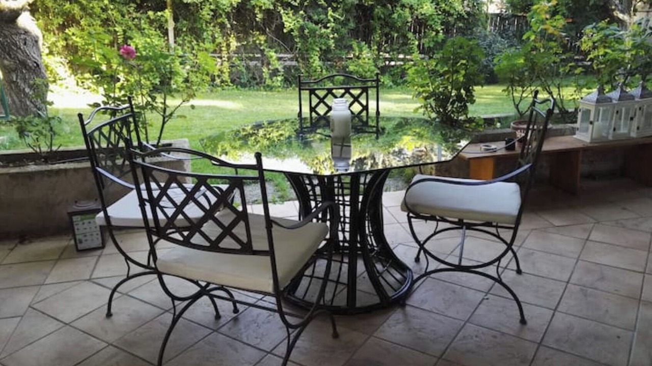 Photo of Outdoor in Meyrargues