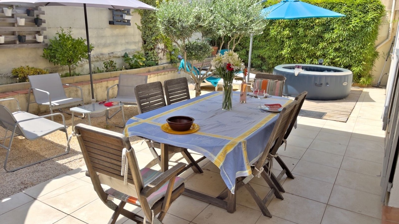 Photo of Outdoor in La Croix-Rouge