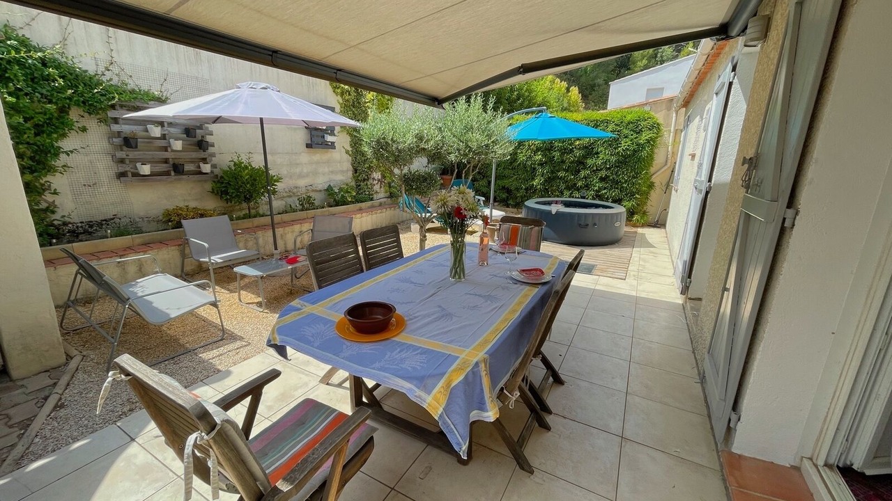 Photo of Outdoor in La Croix-Rouge