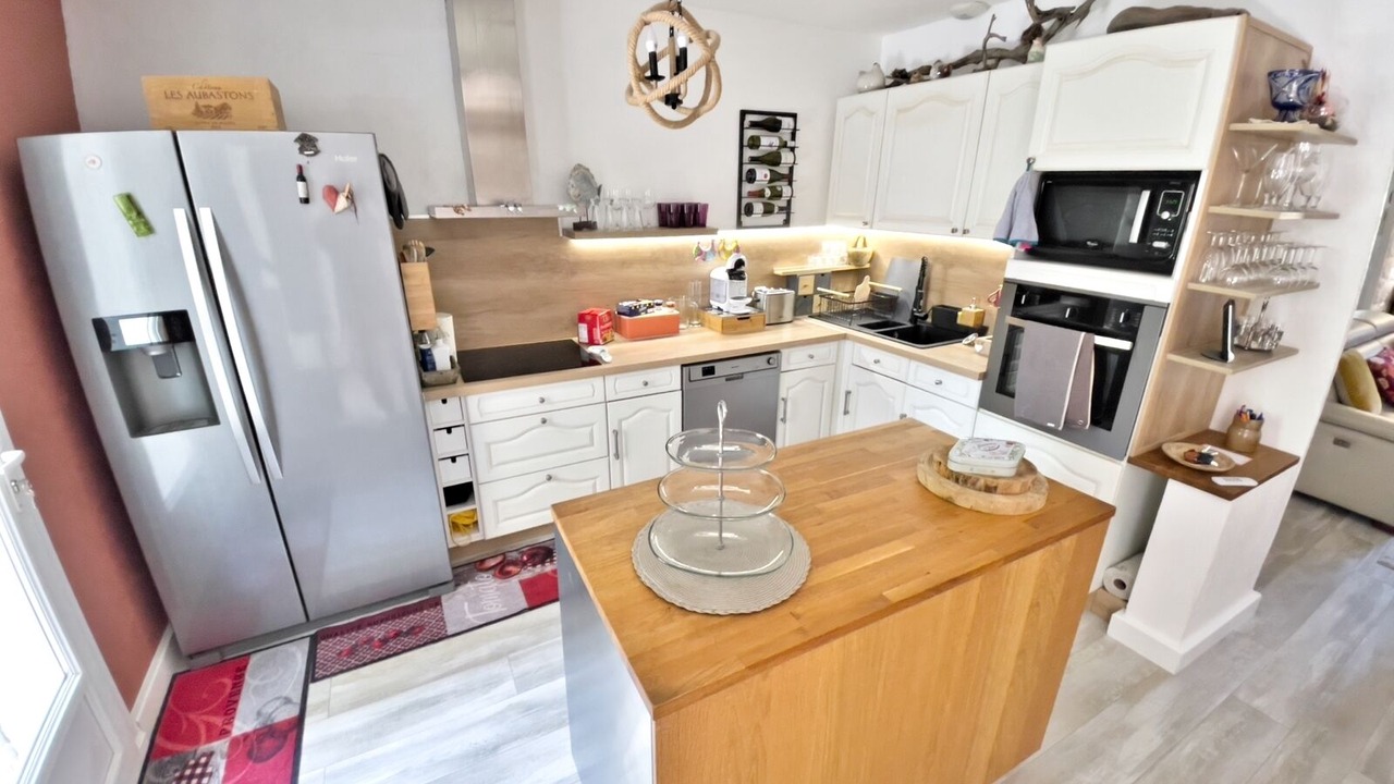 Photo of Kitchen in La Croix-Rouge