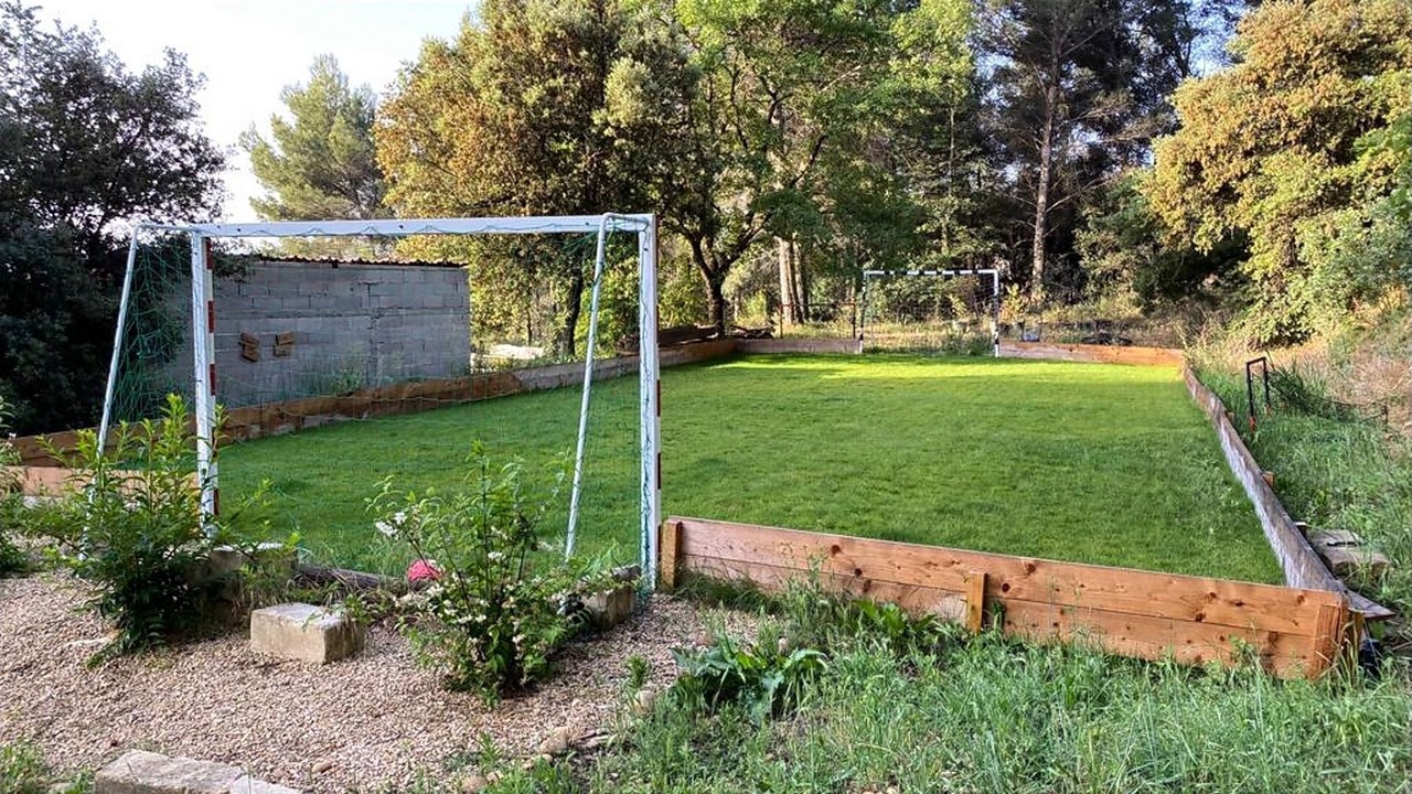 Photo of Outdoor in Noves
