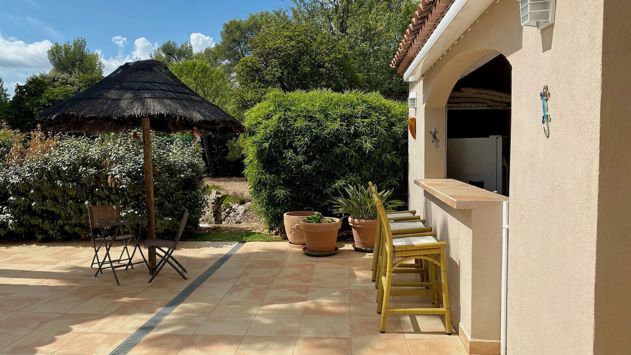 Photo of Patio Balcony in La Roquebrussanne