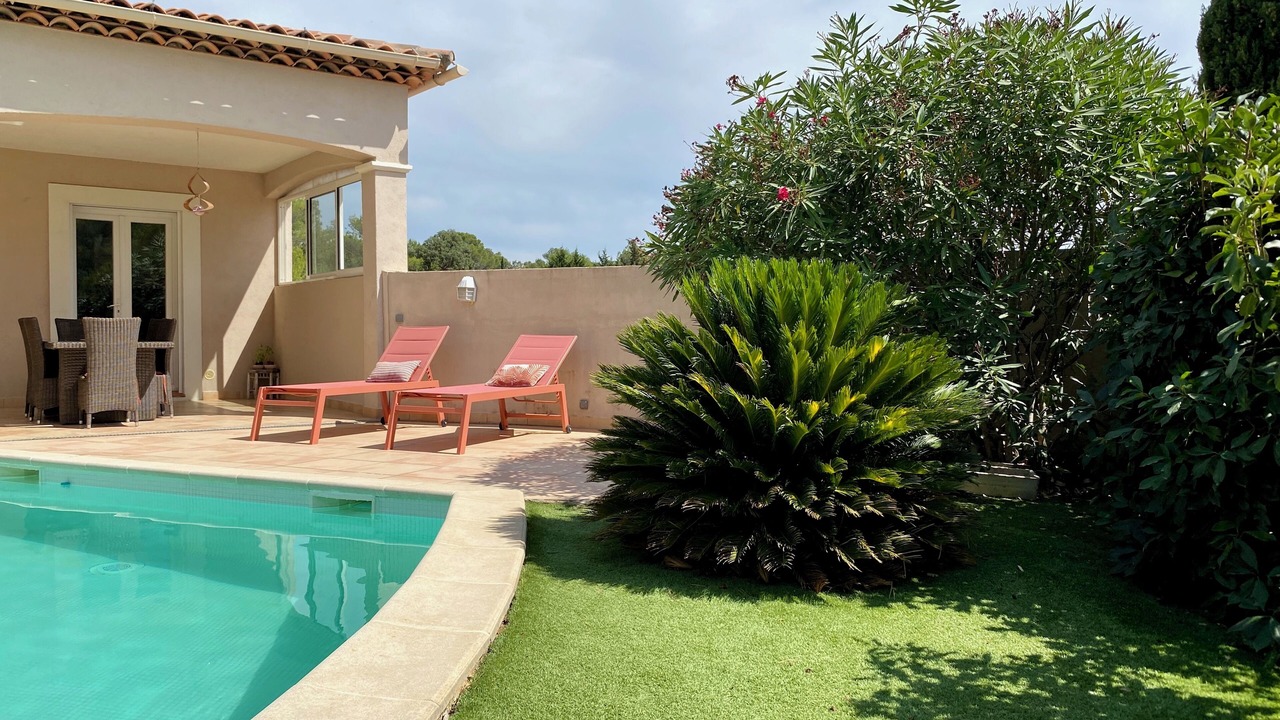 Photo of Outdoor in La Roquebrussanne