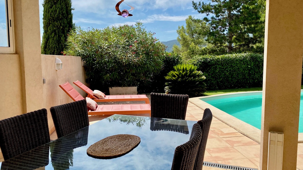 Photo of Outdoor in La Roquebrussanne