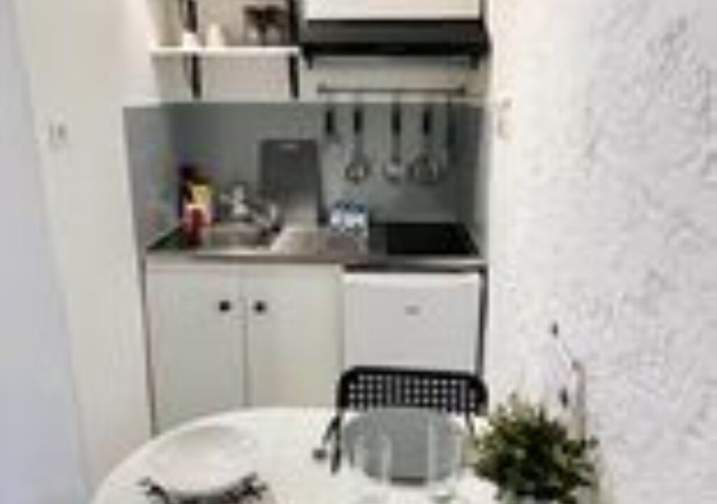 Photo of Kitchen in La Roquebrussanne