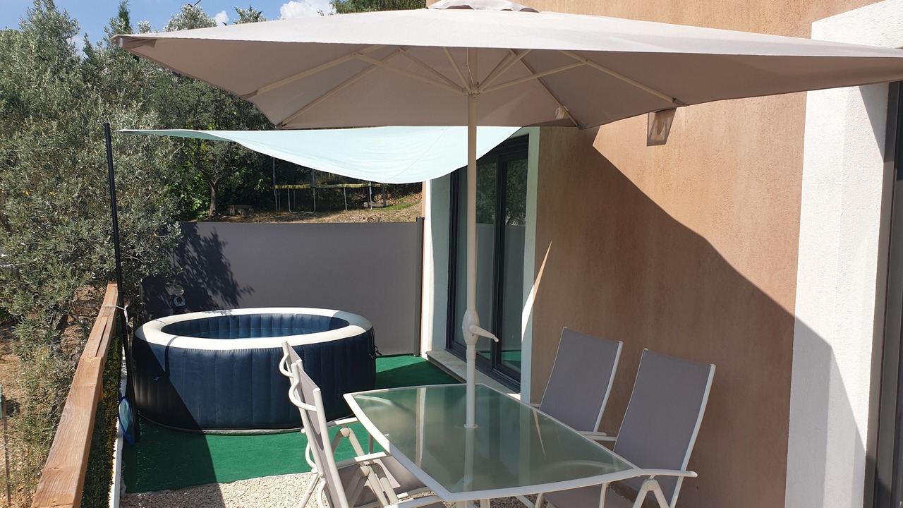 Photo of Outdoor in Callas