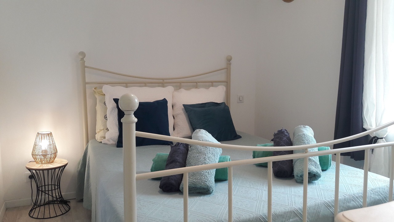 Photo of Bedroom in Lourmarin