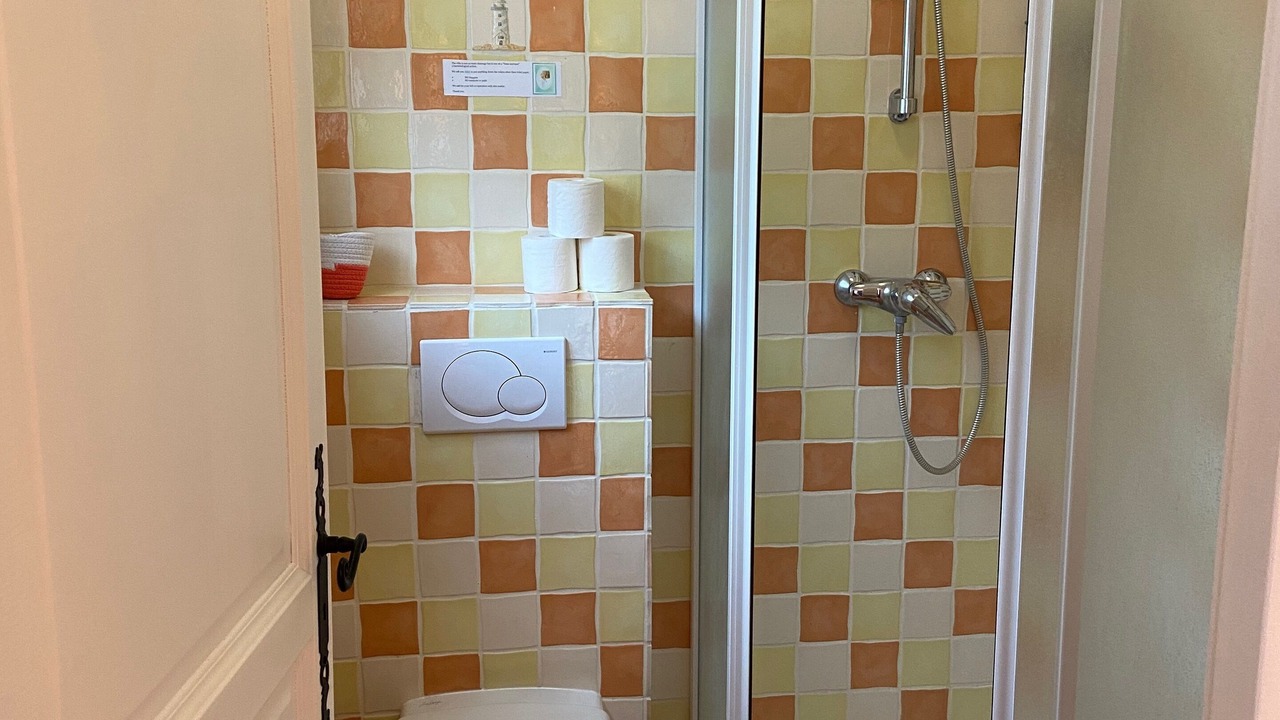 Photo of Bathroom in Ampus