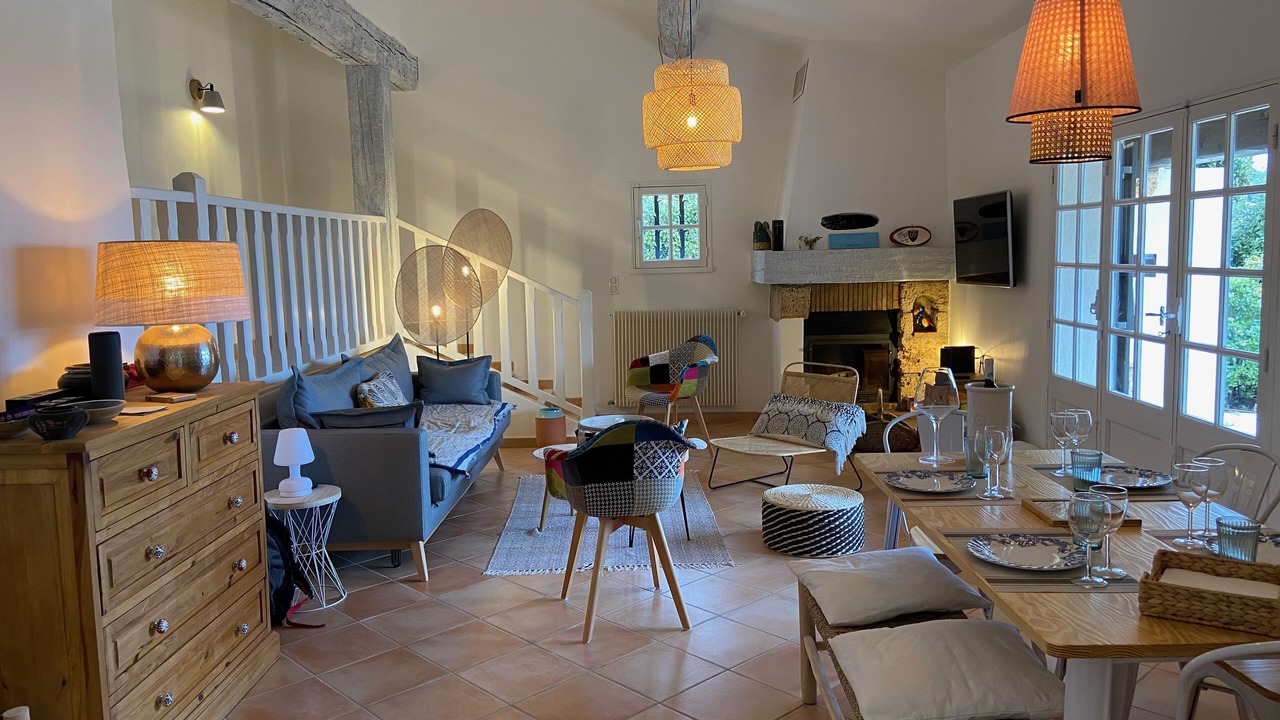 Photo of Livingroom in Ampus