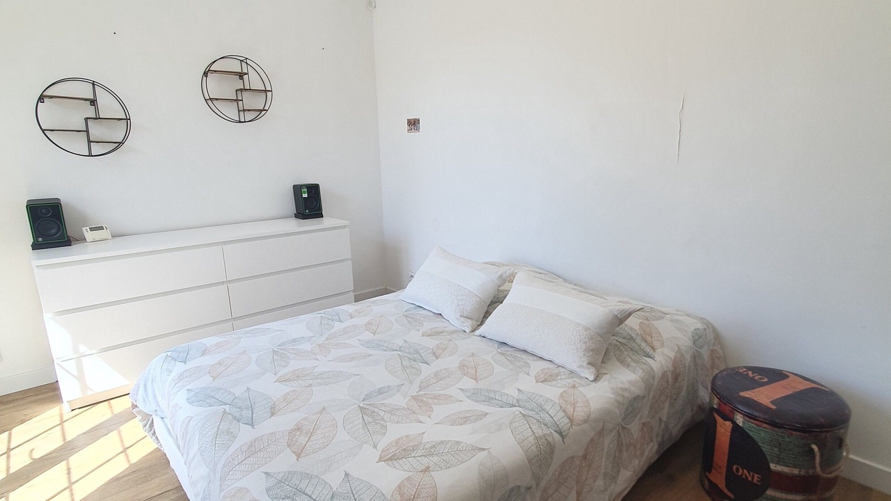 Photo of Bedroom in Chateauneuf-les-Martigues