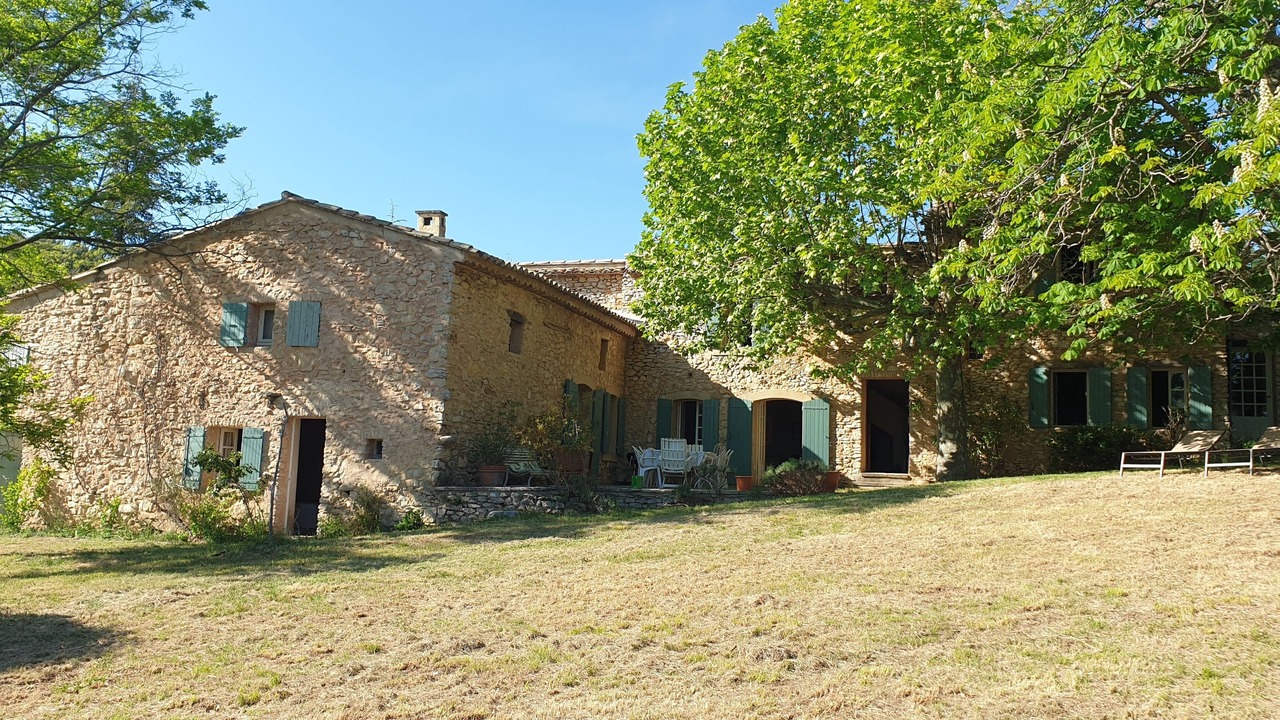 Photo of Outdoor in Lioux