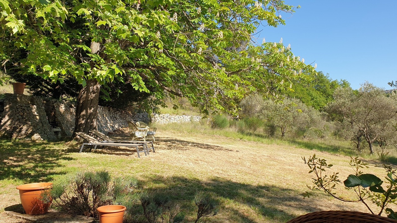 Photo of Outdoor in Lioux