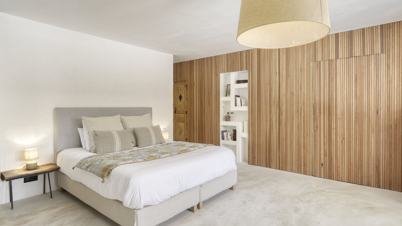 Photo of Bedroom in Chateauneuf-de-Gadagne
