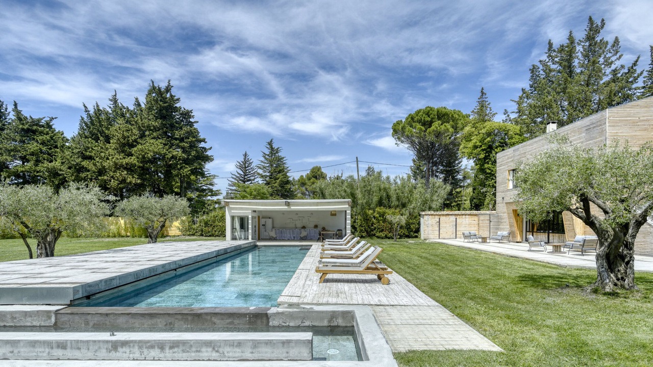 Photo of Outdoor in Chateauneuf-de-Gadagne